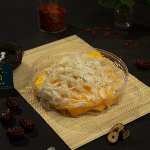 Yến